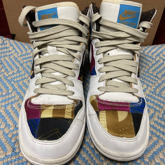 Nike Women's Court Force Hi Premium barely worn! - Picture 2 of 6
